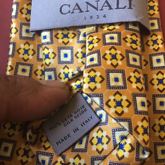 Tie - Picture 5 of 7